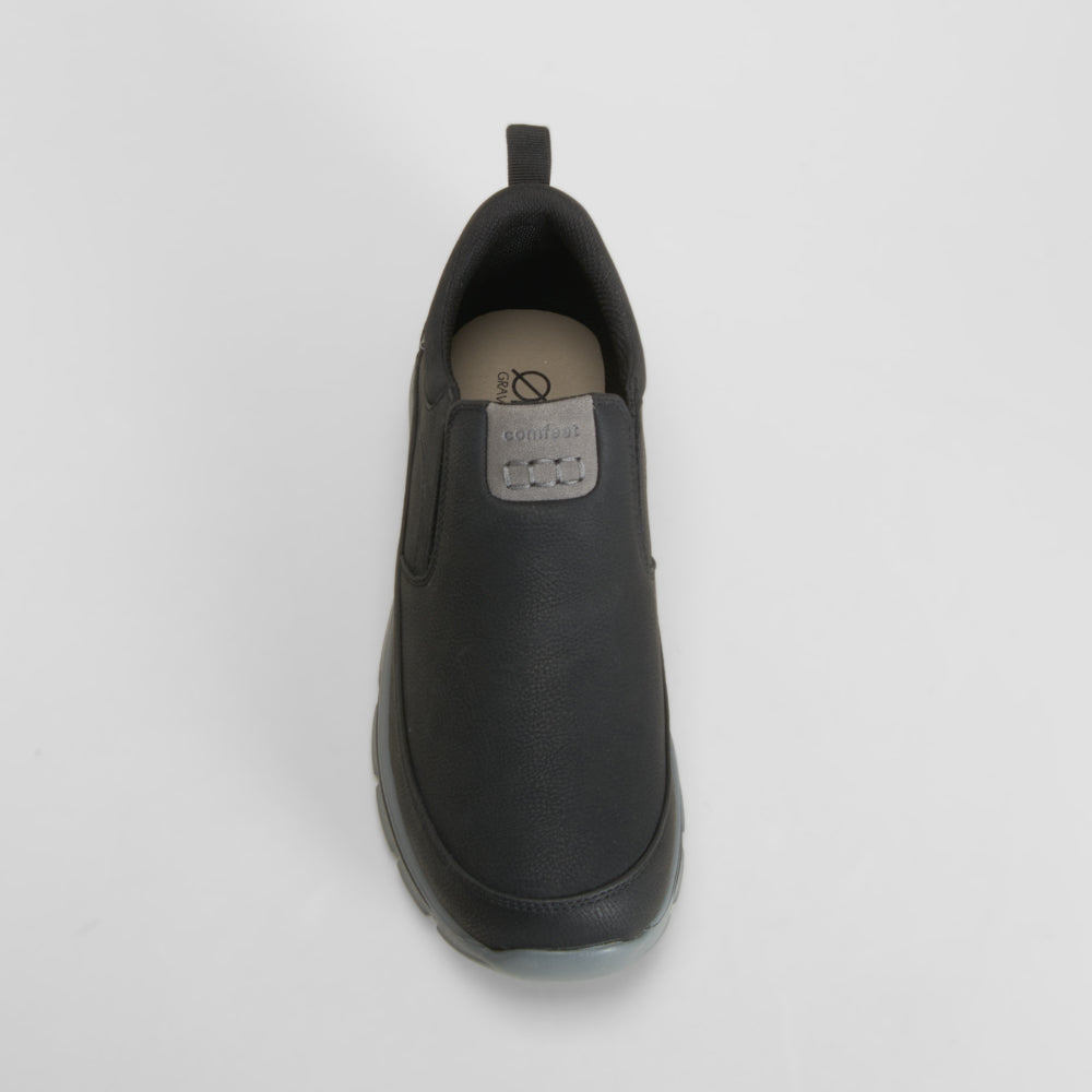 Zapato casual slip on negra COMFEET
