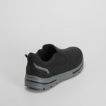 Zapato casual slip on negra COMFEET