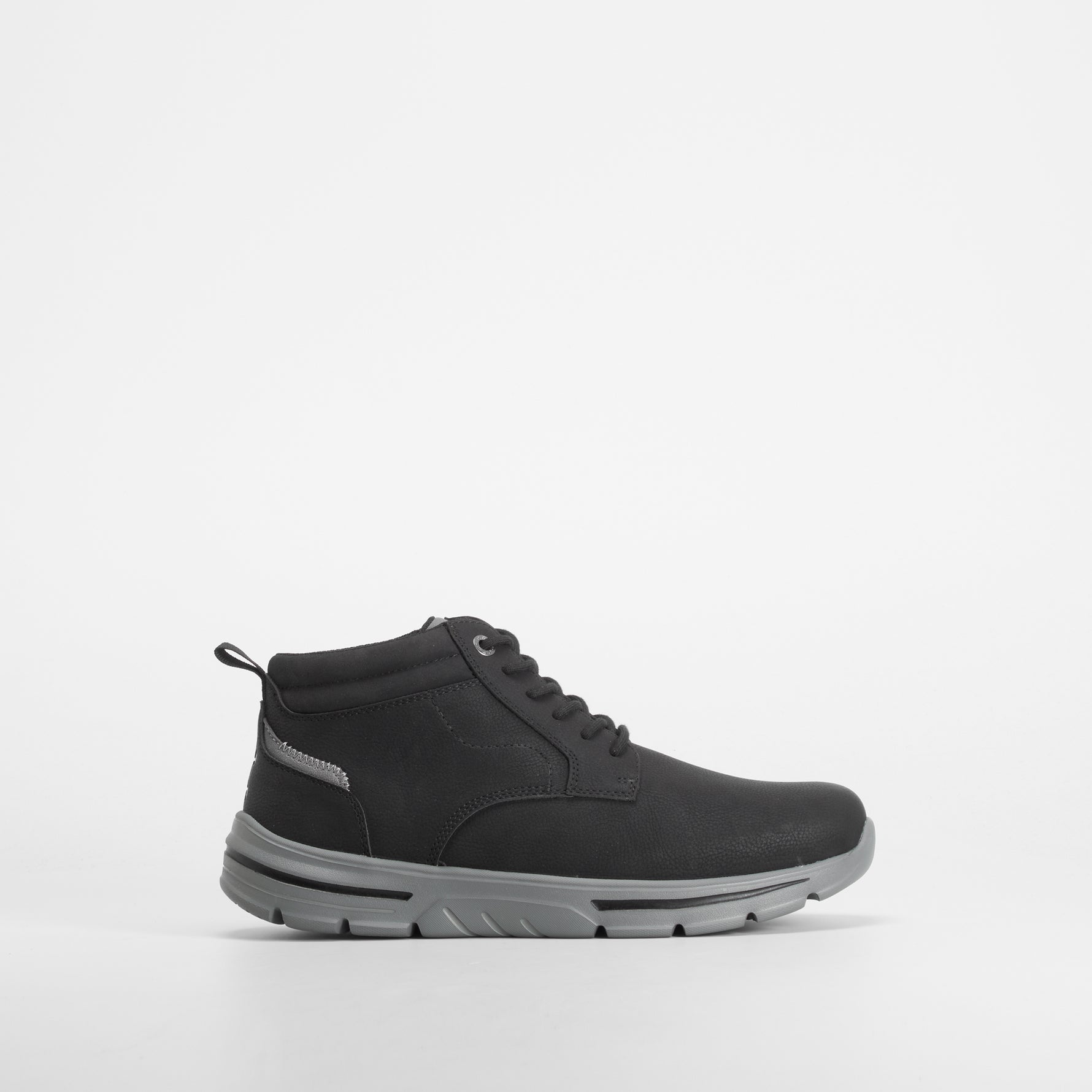 Botín casual Off Gravity negro COMFEET