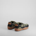 Zapatilla deportiva barefoot verde LOIS