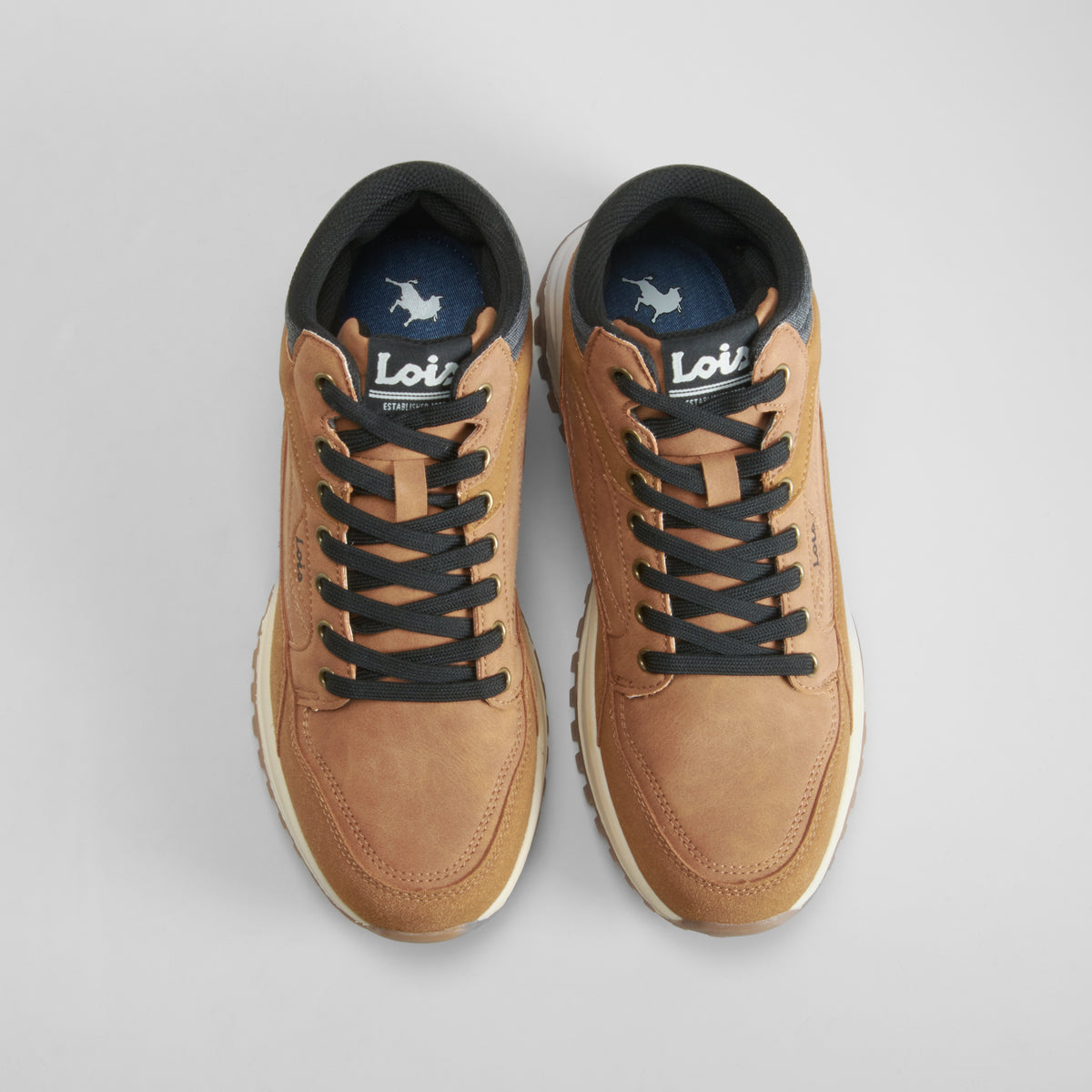 Zapatilla alta sport beige LOIS