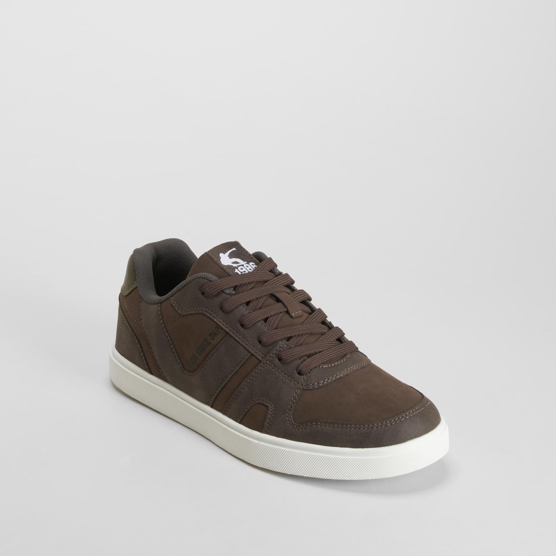 Zapatilla casual skate marrón NYC