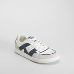 Deportiva barefoot blanca NYC
