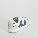 Deportiva barefoot blanca NYC