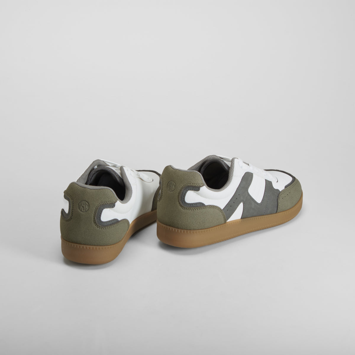 Zapatilla deportiva barefoot gris NYC