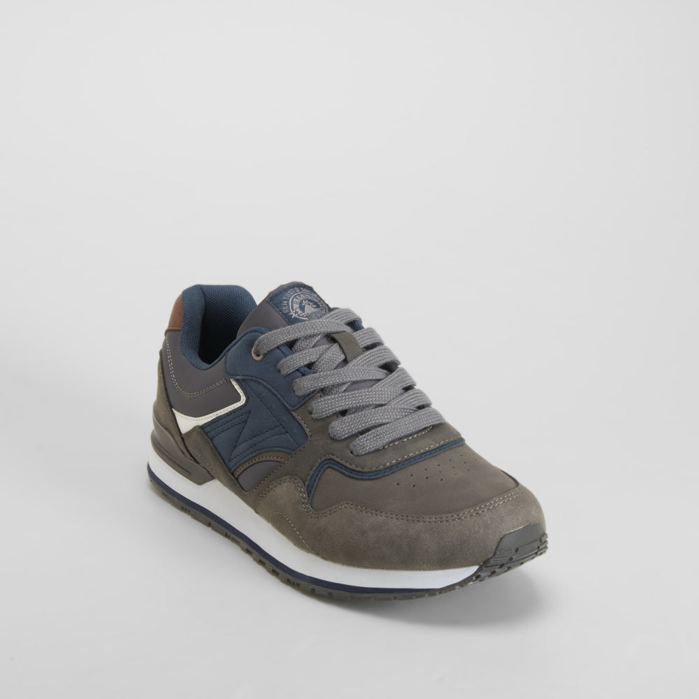 Zapatilla deportiva gris con detalles azul NYC