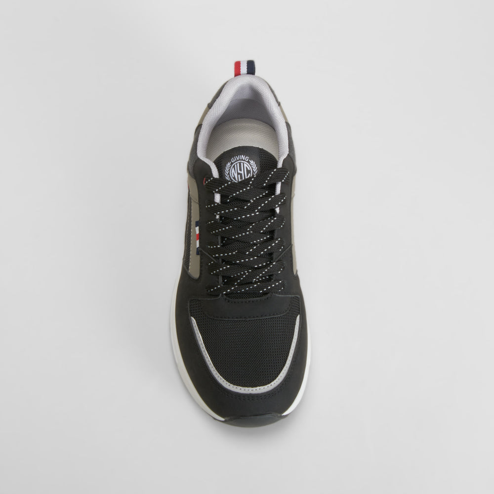Zapatilla casual retrojogger negra NYC