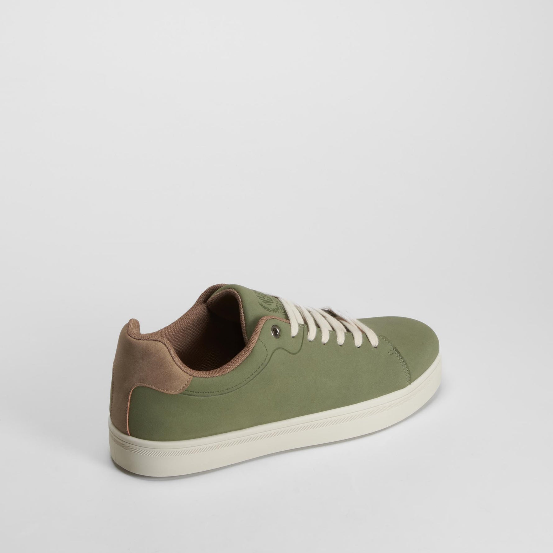Zapatilla urbana casual verde NYC