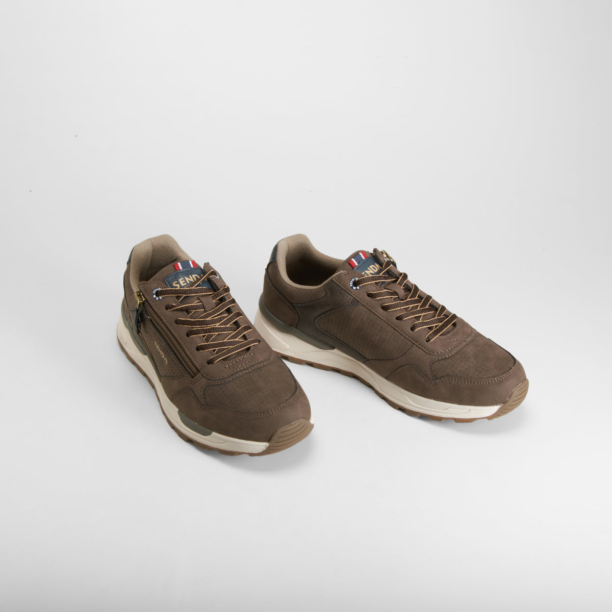 Zapatilla cordón y cremallera marrón SENDA ROAD