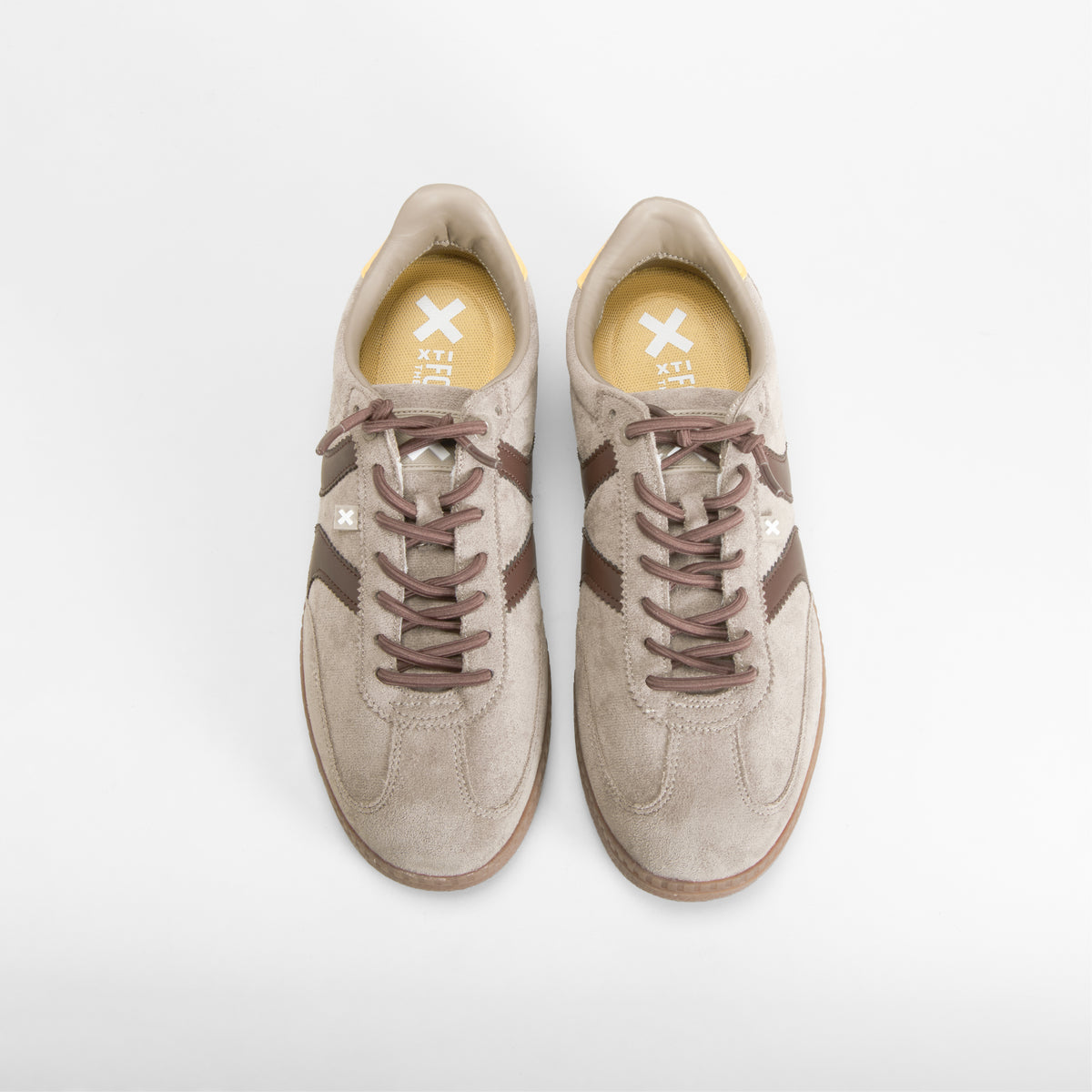 Zapatilla suela caramelo marrón XTI