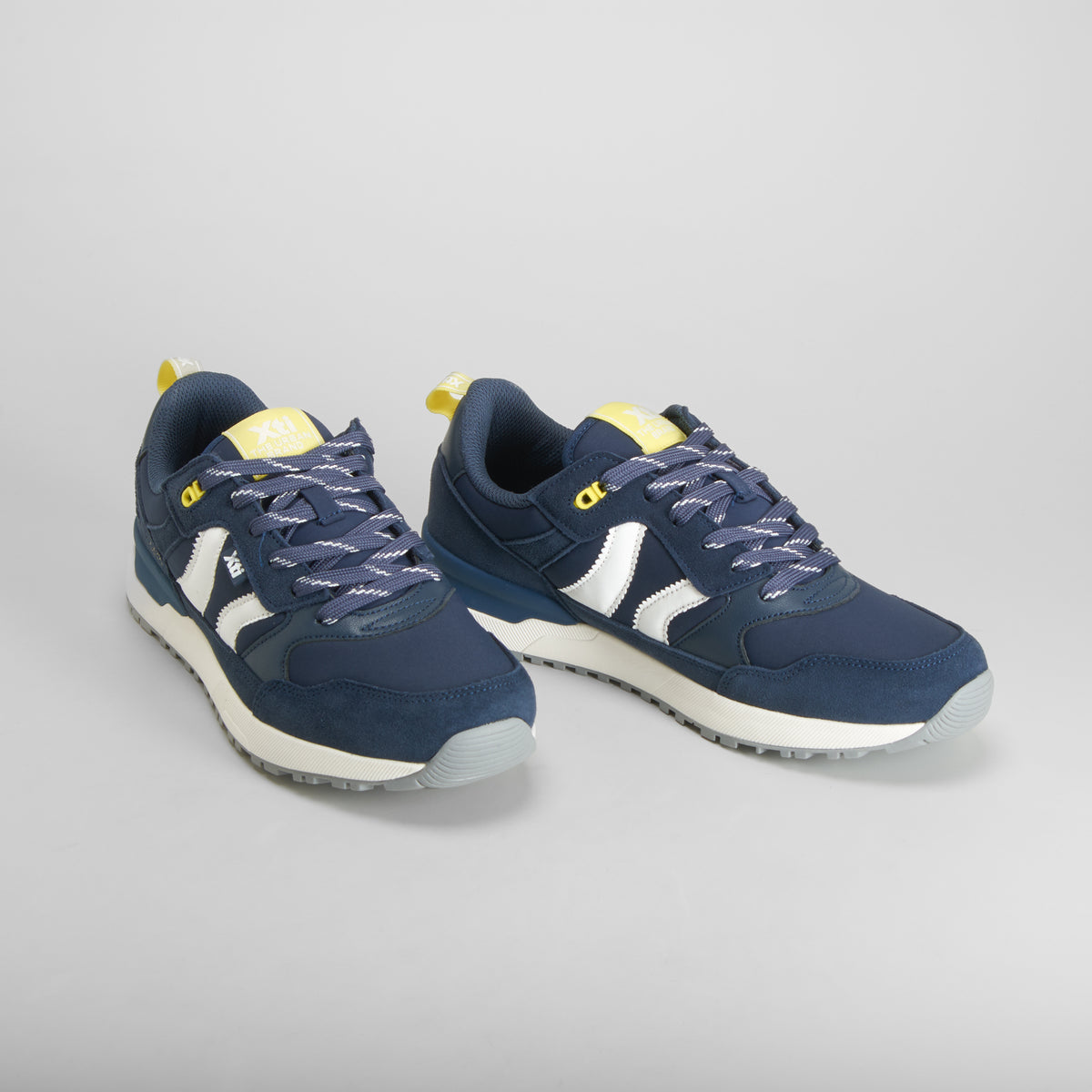 Zapatilla retro jogging bandas azul XTI