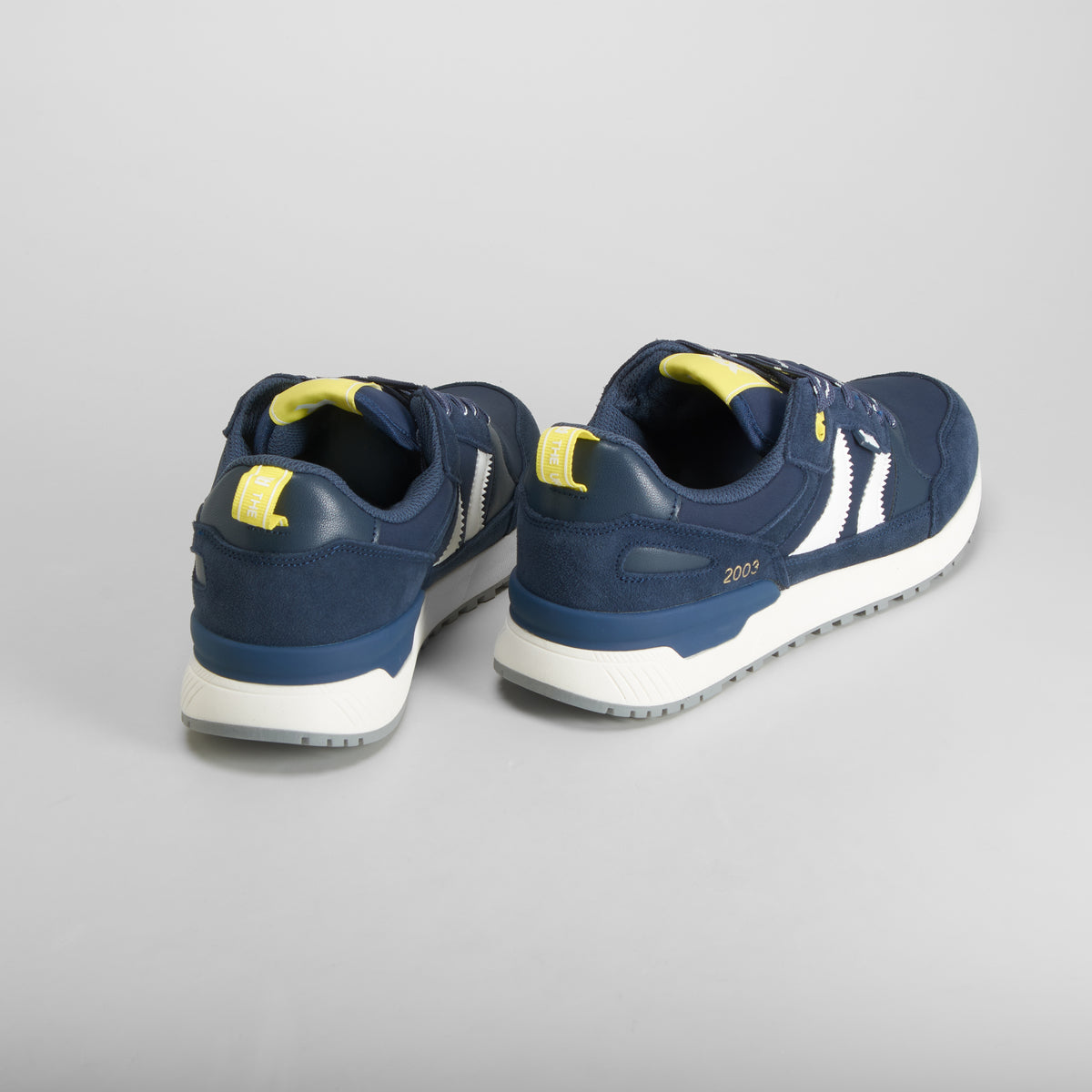 Zapatilla retro jogging bandas azul XTI