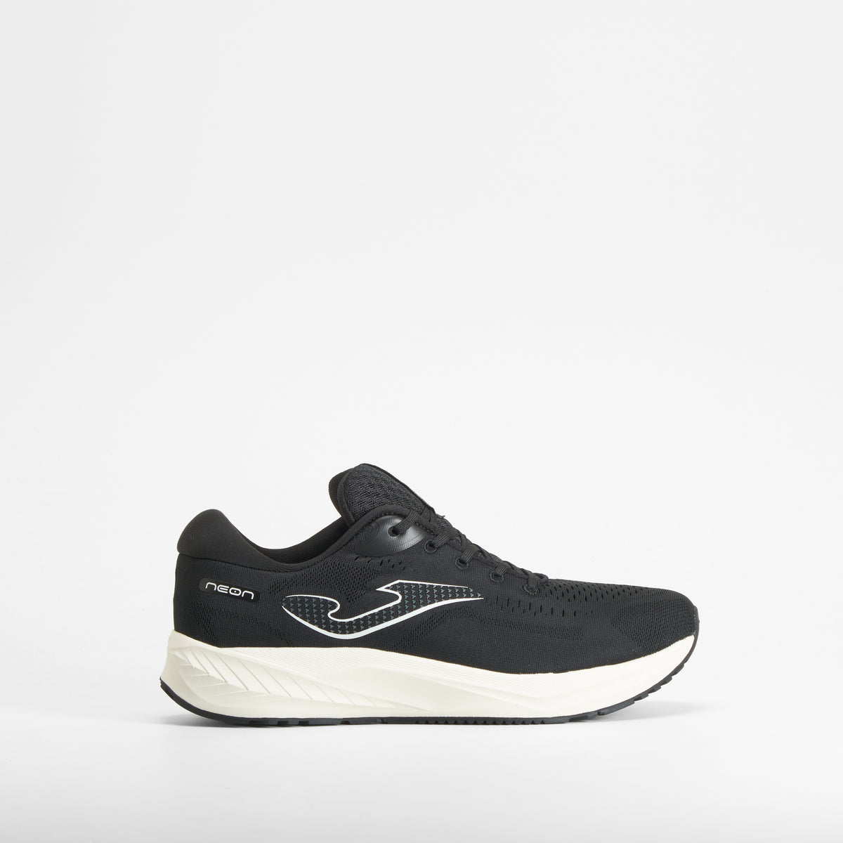 Zapatilla deportiva men 2601 negra JOMA