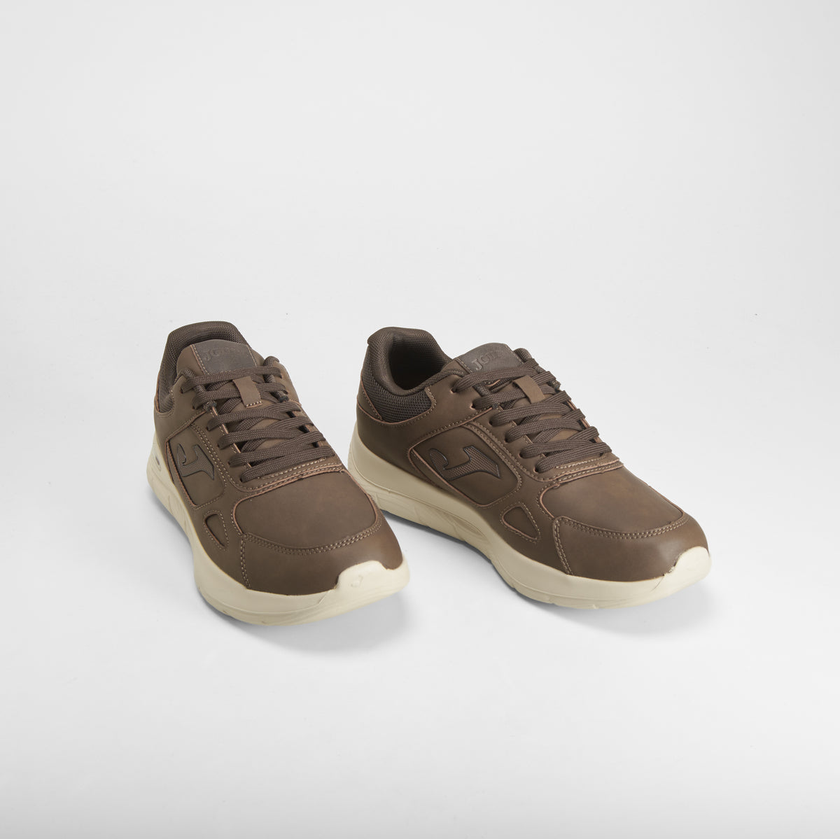 Zapatilla deportiva drakar 2624 marrón JOMA