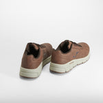 Zapatilla deportiva daily 2624 marrón JOMA