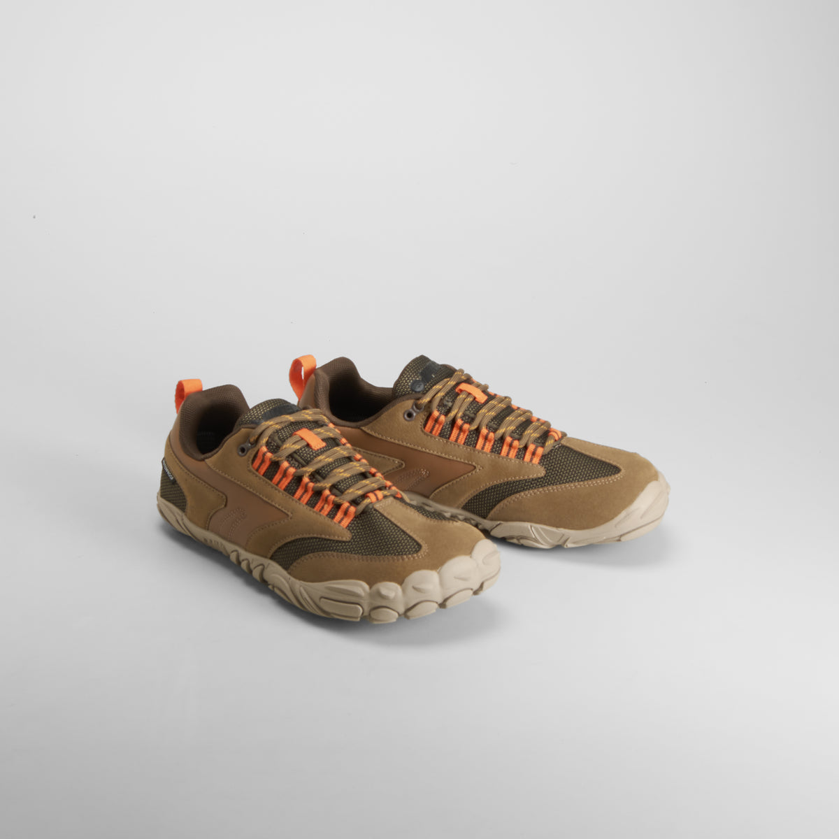 Zapatilla Figaro Low WP barefoot marrón HI-TECH