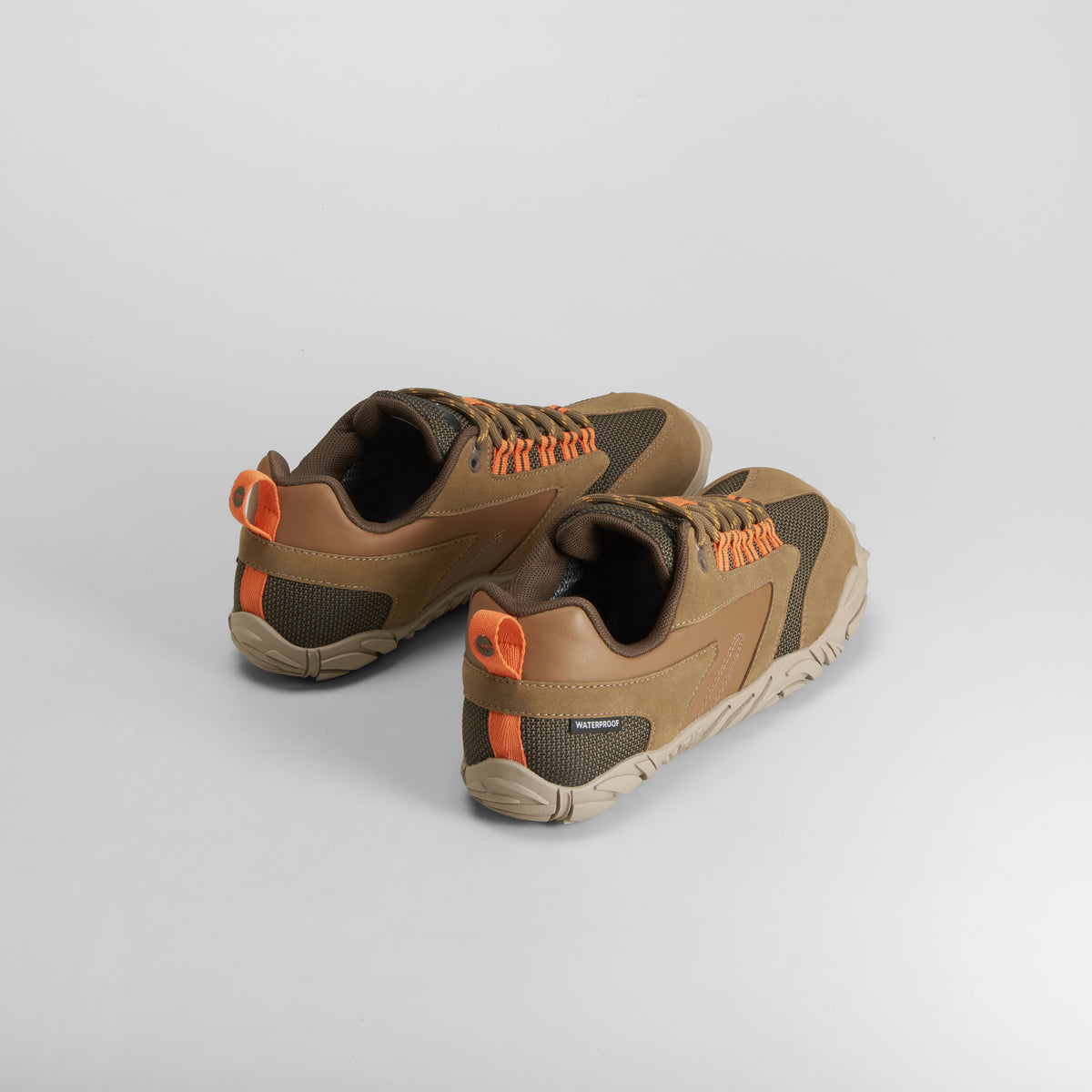 Zapatilla Figaro Low WP barefoot marrón HI-TECH