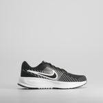 Zapatilla deportiva Run Dely gris NIKE