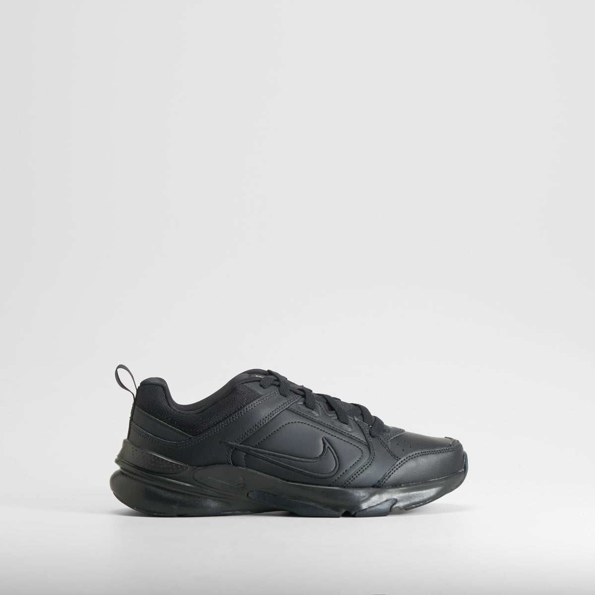 Zapatilla deportiva Defy All Day negra NIKE