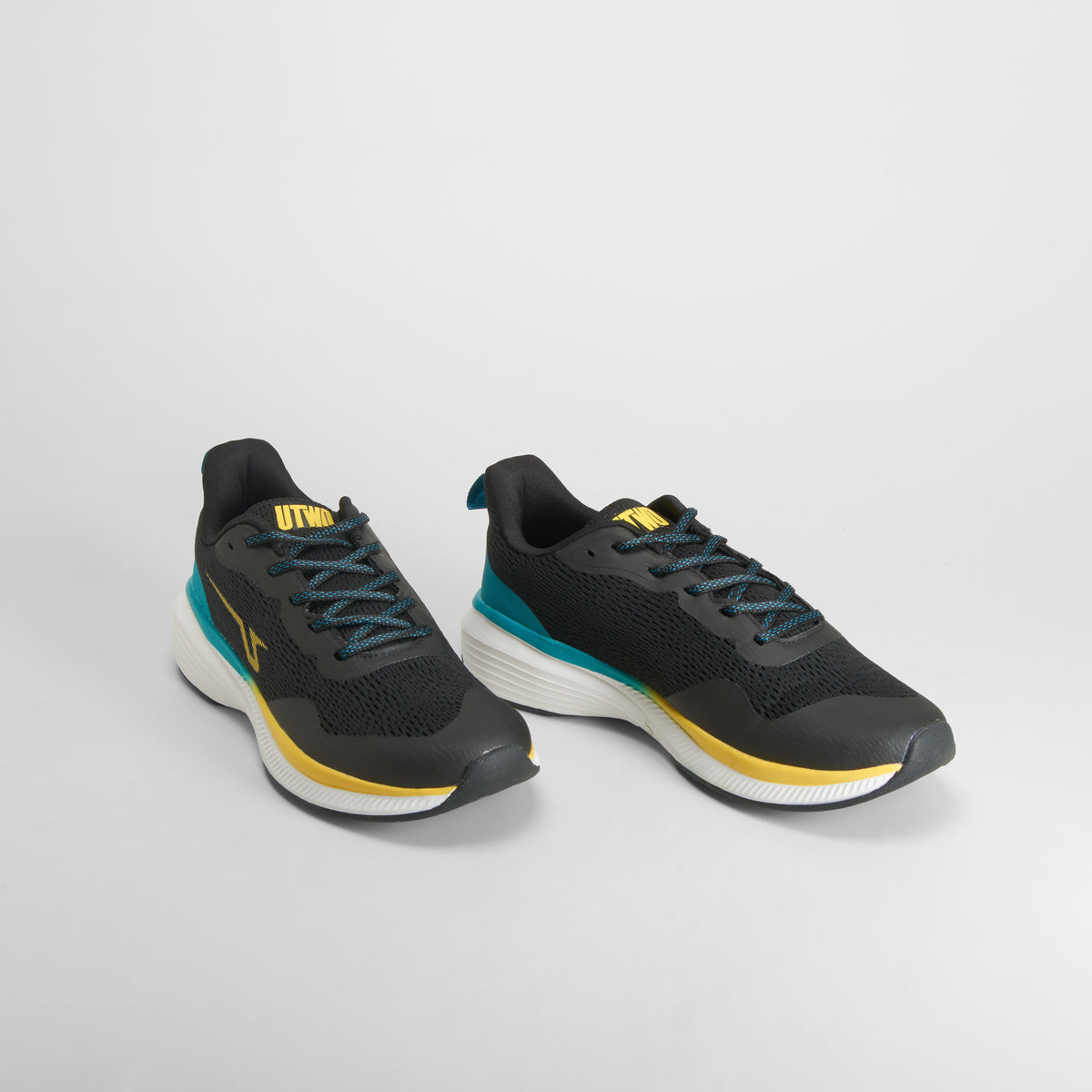 Zapatilla deportiva running fast negra UTWO