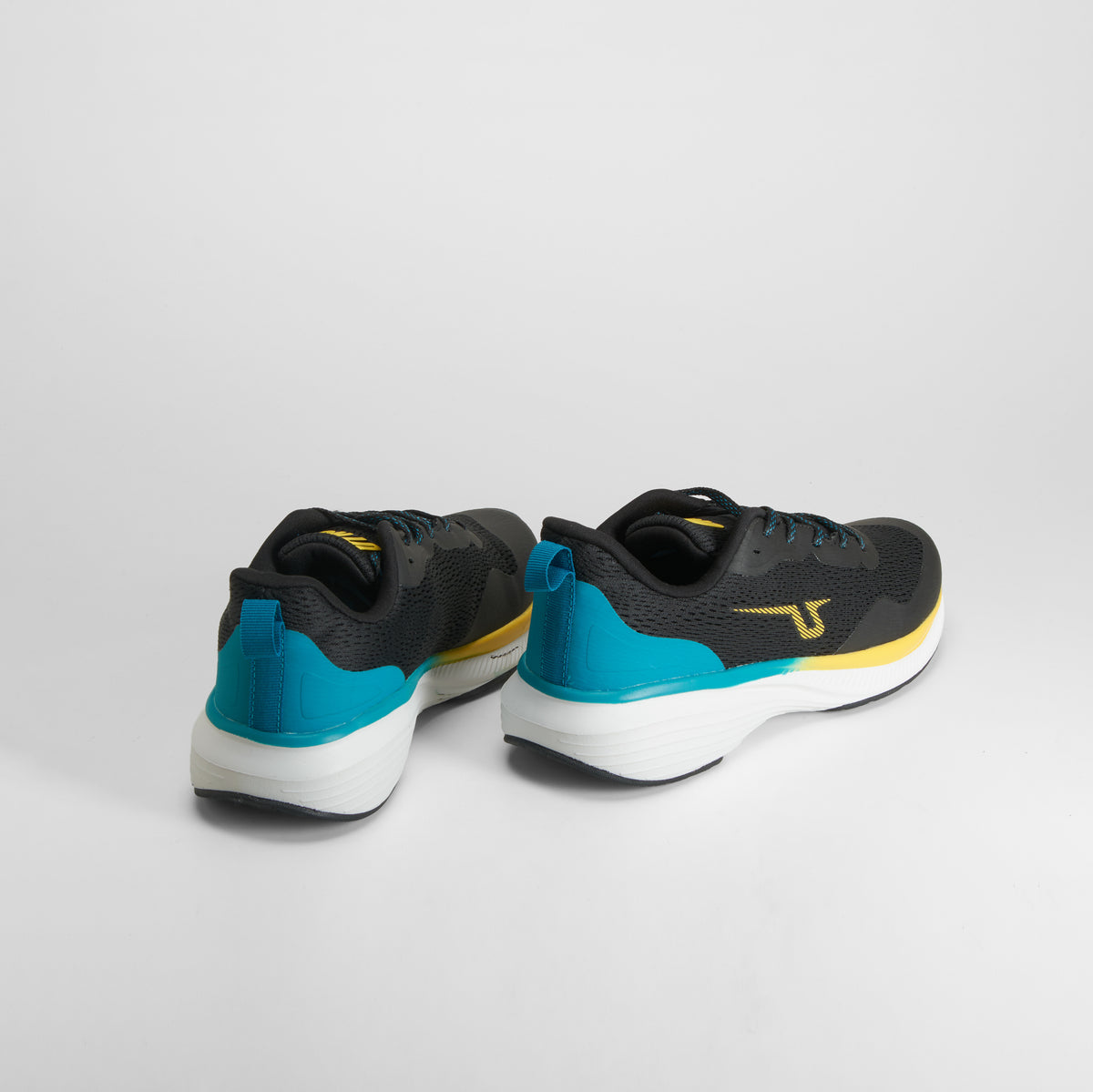 Zapatilla deportiva running fast negra UTWO