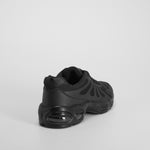 Zapatilla deportiva con cordón negra UTWO