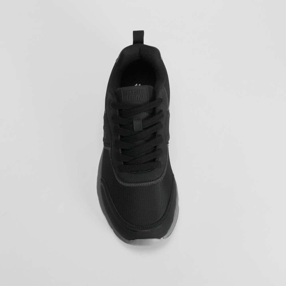Deportiva walking cordones negra UTWO