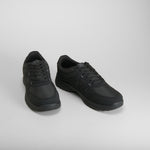 Zapatilla deportiva trekking total negra UTWO