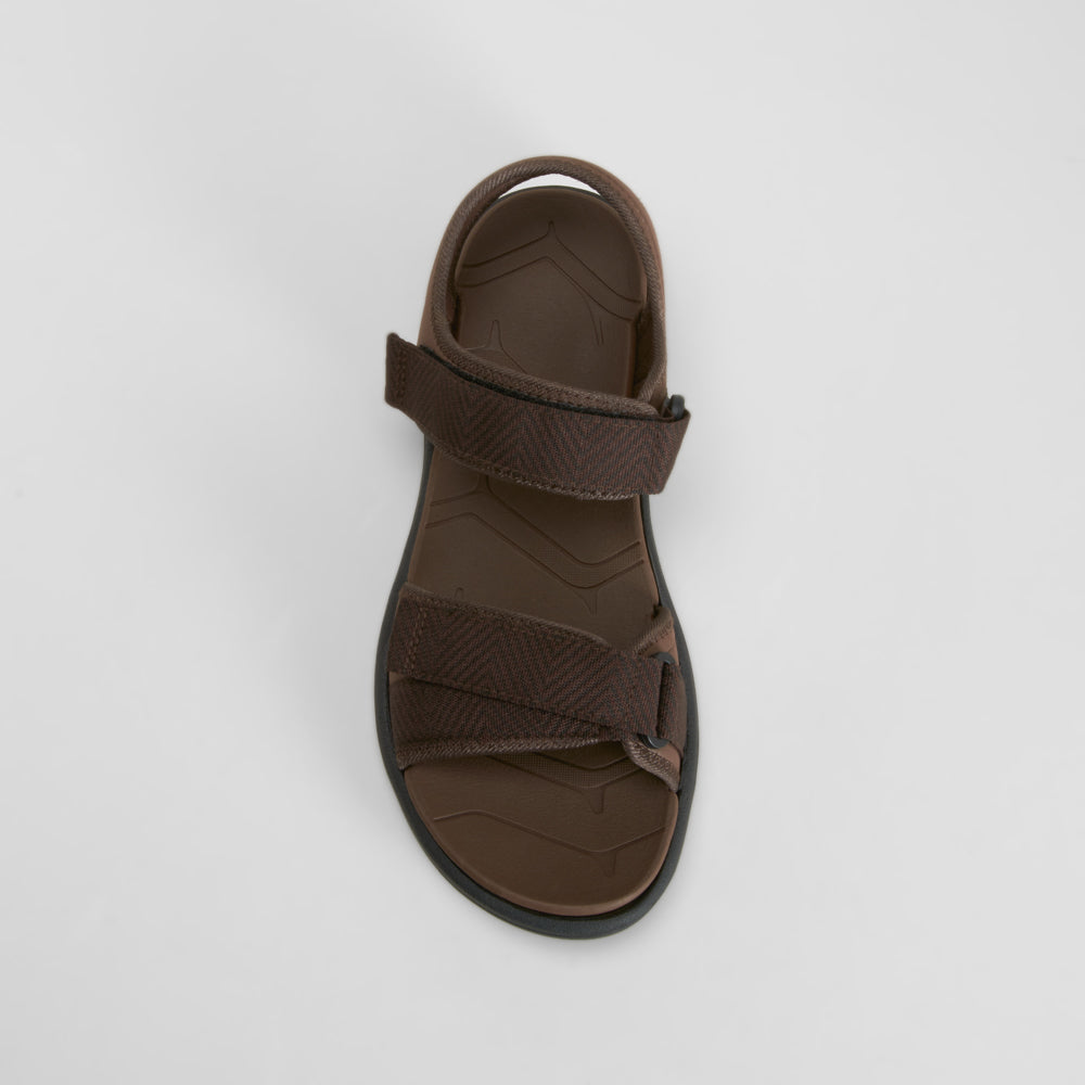 Sandalia sport marrón UTWO