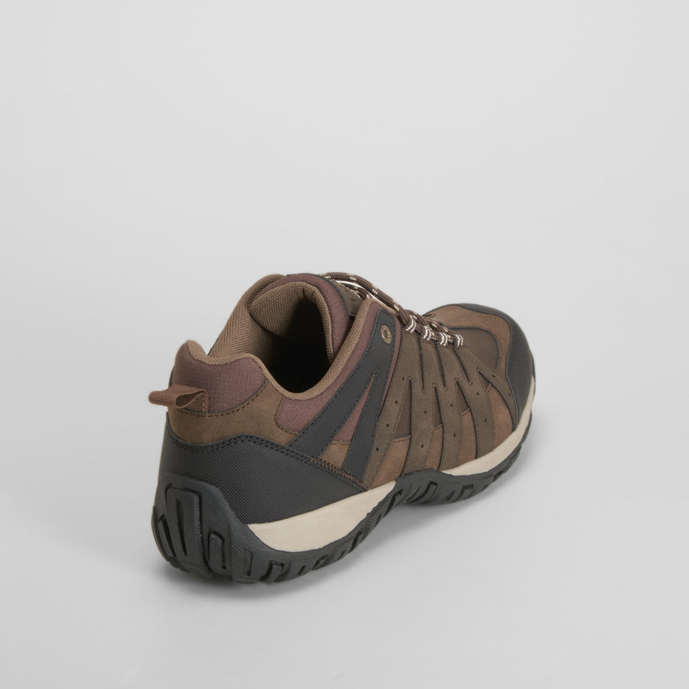 Zapatilla deportiva trekking marrón UDOK