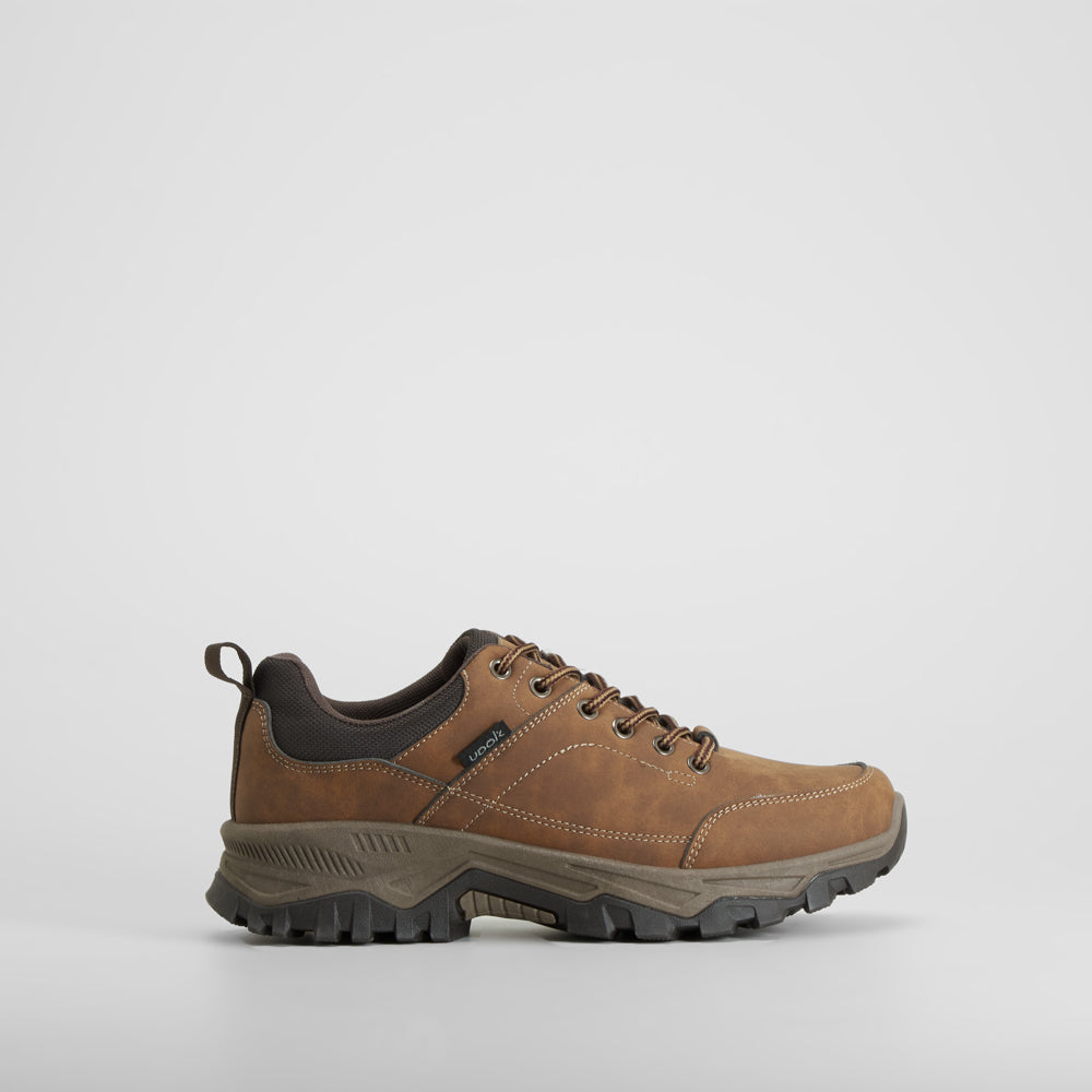 Zapatilla trekking resistente marrón UDOK