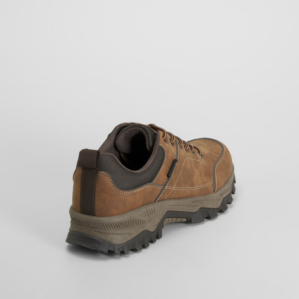 Zapatilla trekking resistente marrón UDOK