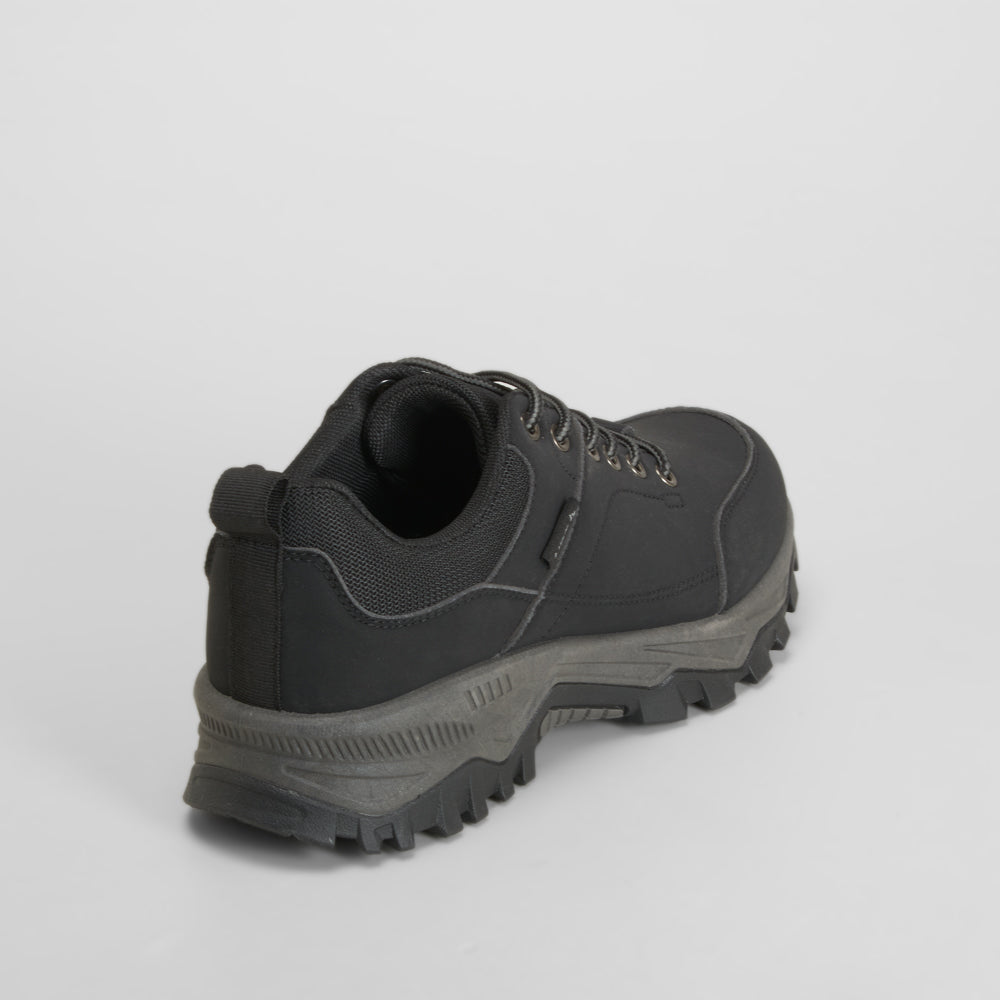 Zapatilla deportiva trekking negra UDOK