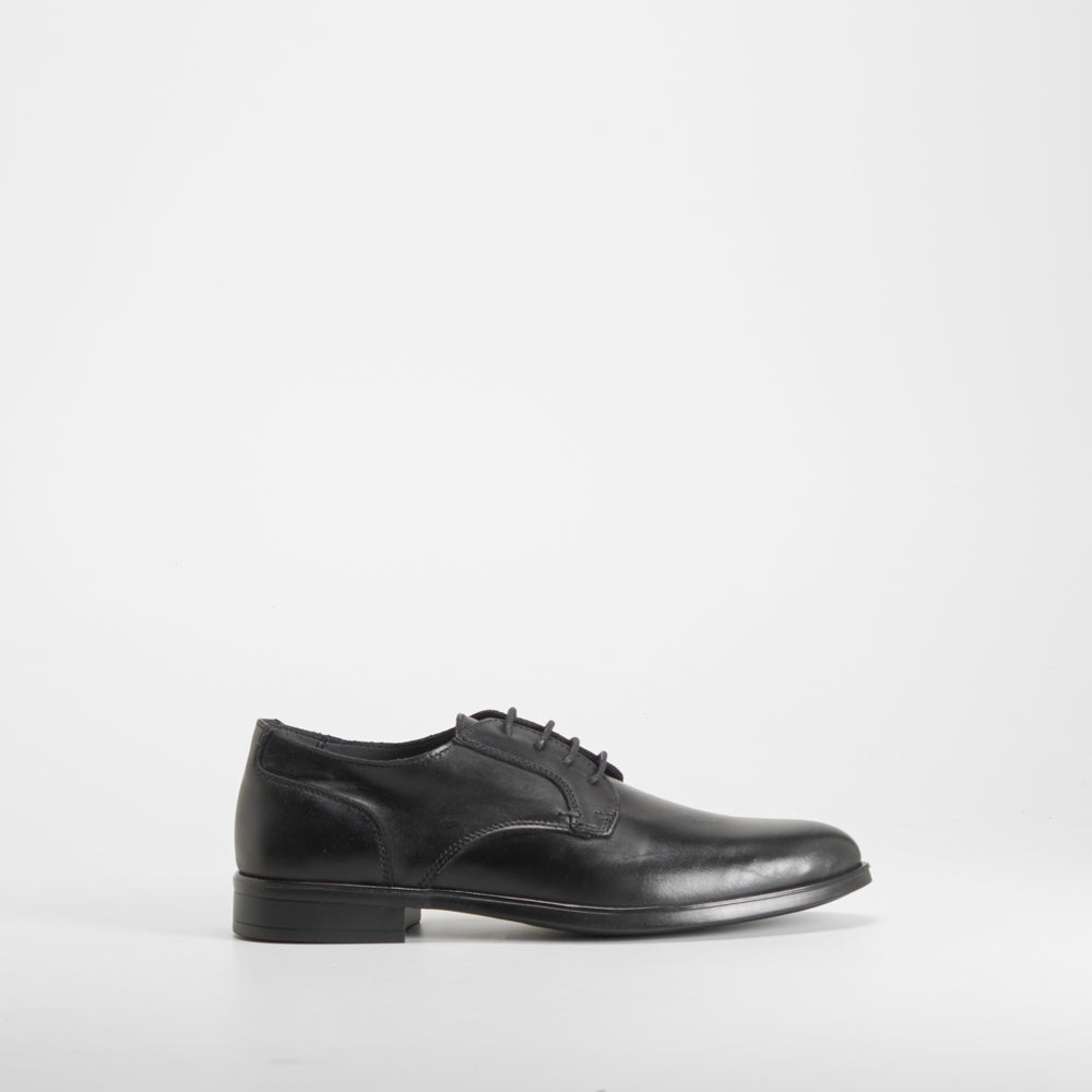 Blucher vestir piel negro MR. HANSEN