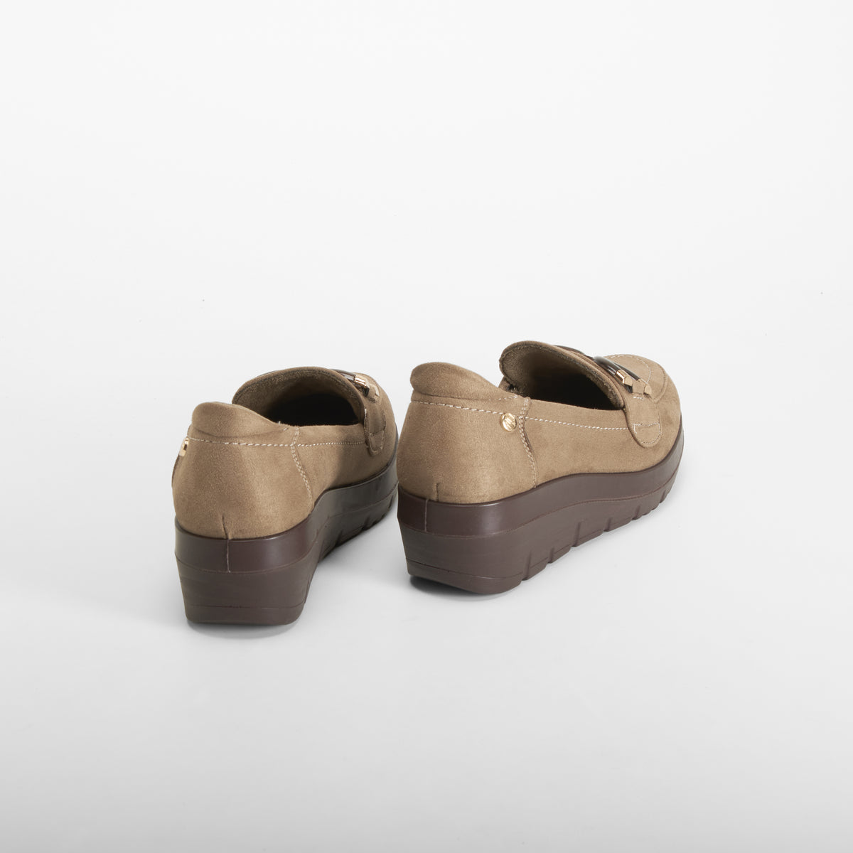 Zapato mocasín cuña marrón MYSOFT