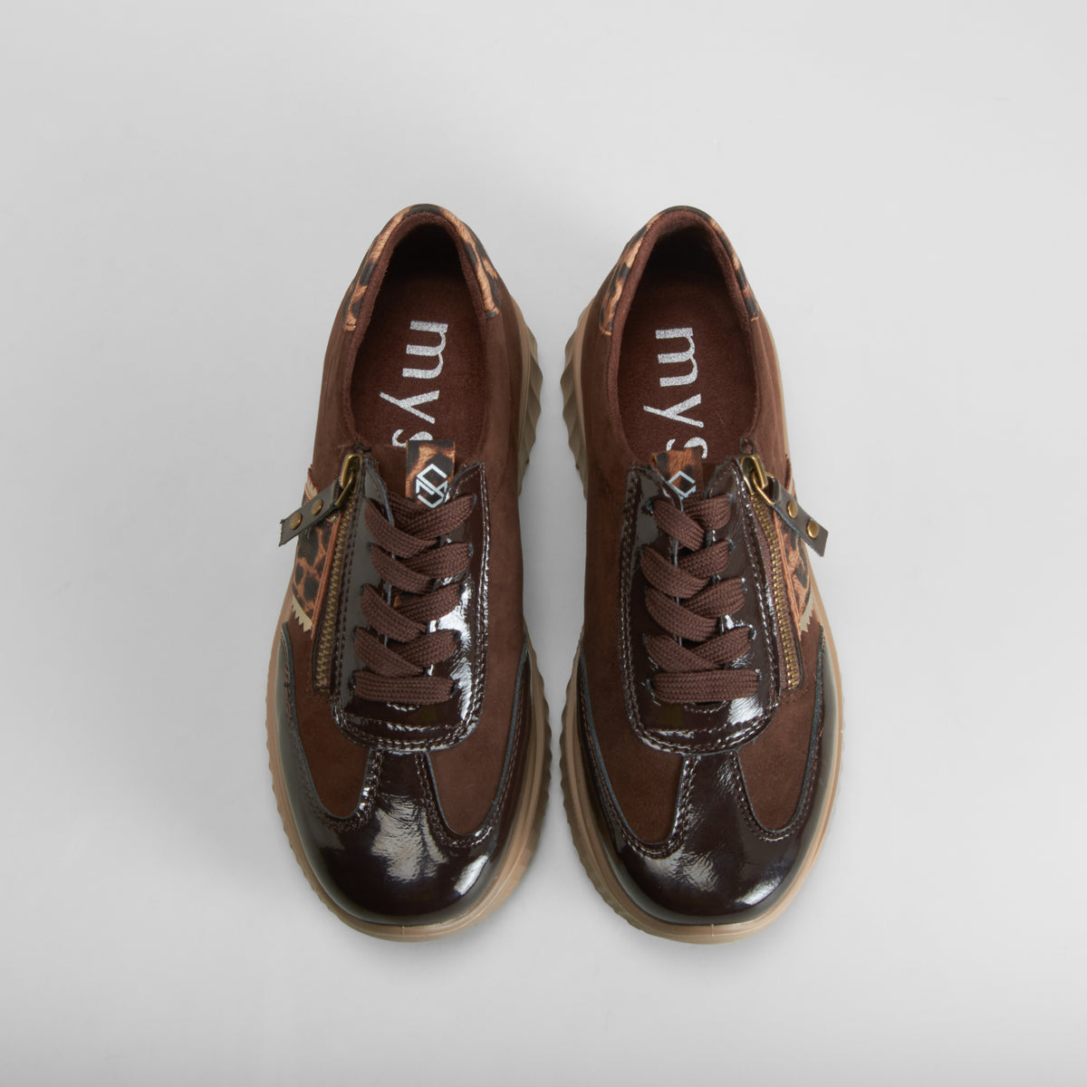 Zapatilla casual animal print marrón MYSOFT