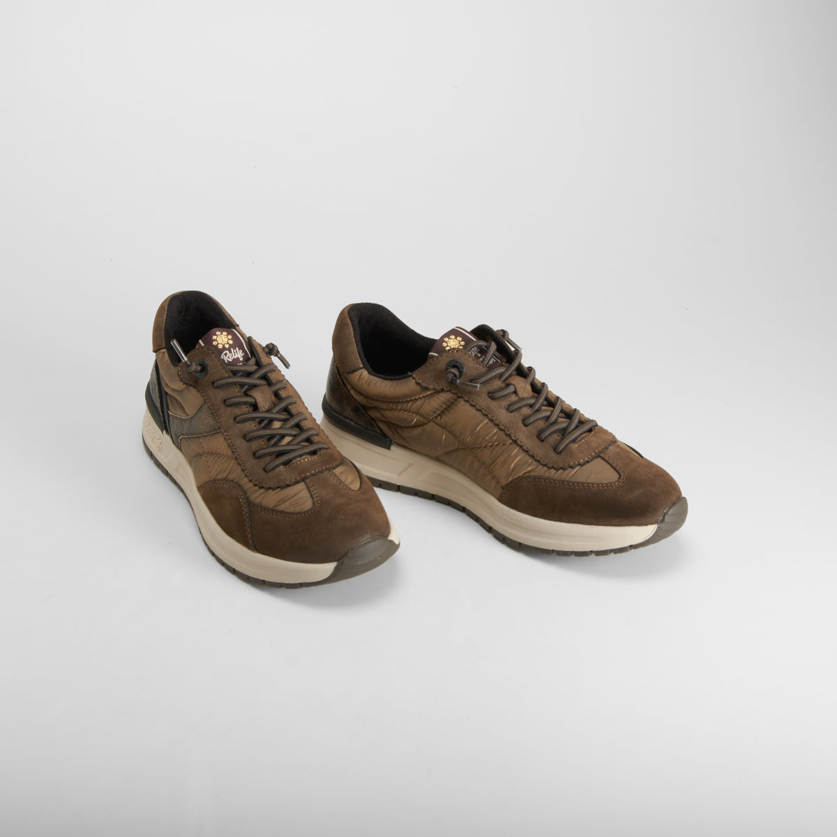Zapatilla casual bimaterial marrón RELIFE
