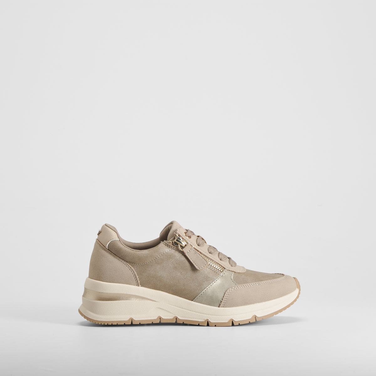 Zapatilla sneaker cuña beige COMFEET