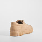 Zapato casual nobuck elásticos beige COMFEET