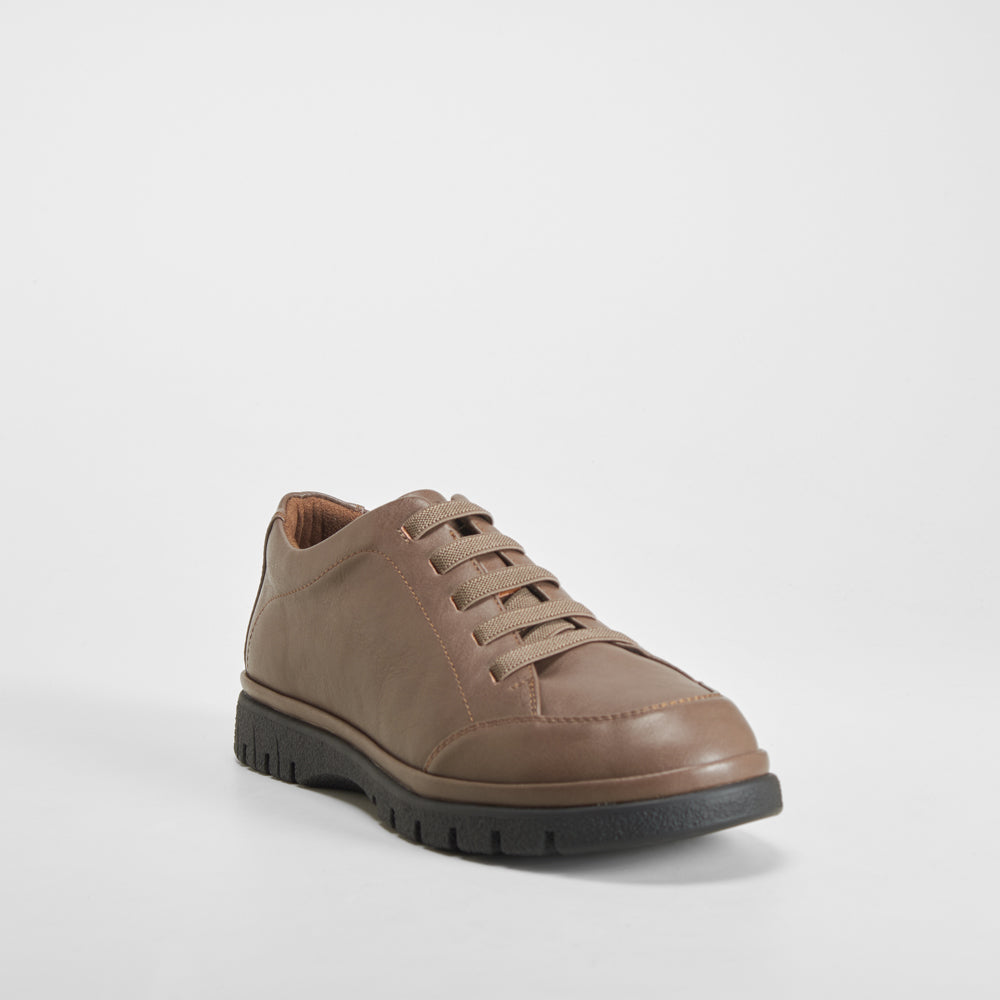 Sneaker confort ligera beige COMFEET