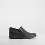 Zapato confort con cremallera negro COMFEET
