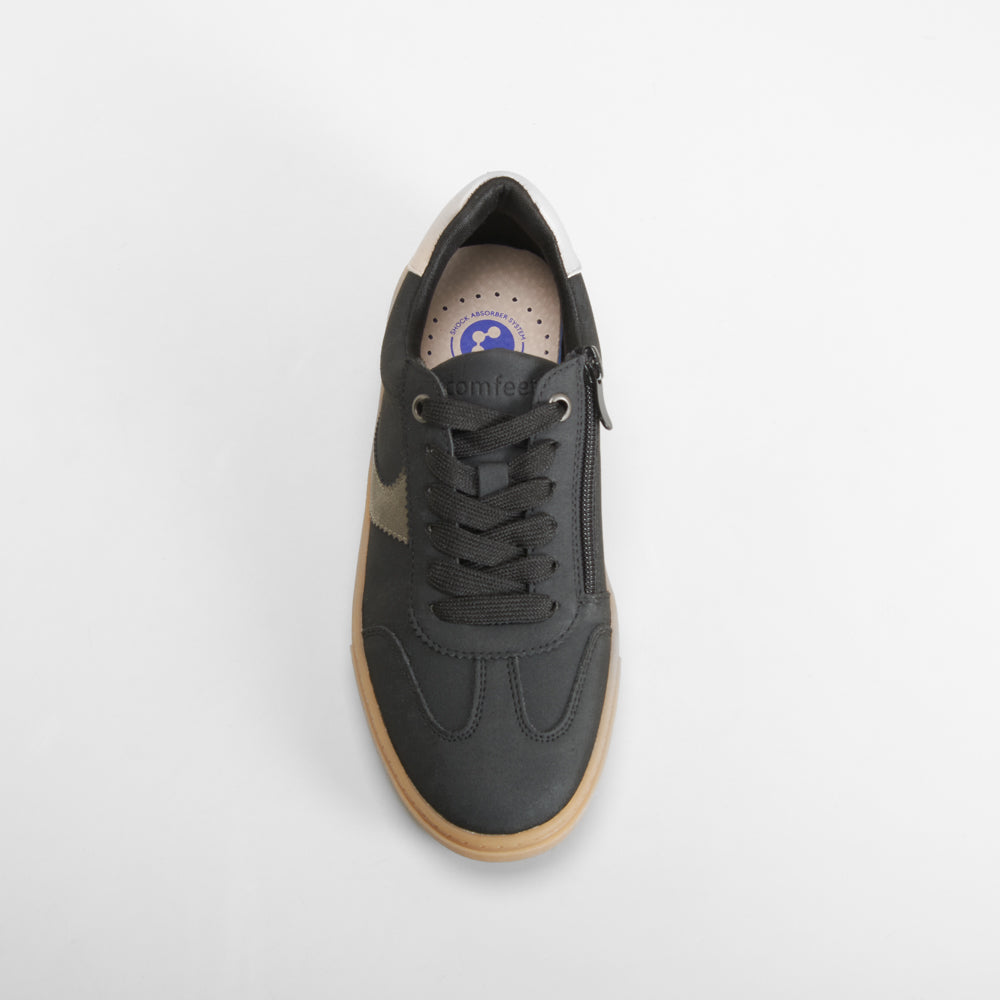 Zapatilla urbana Shock Absorber negra COMFEET