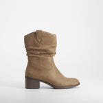 Botín tacón medio campero beige COMFEET