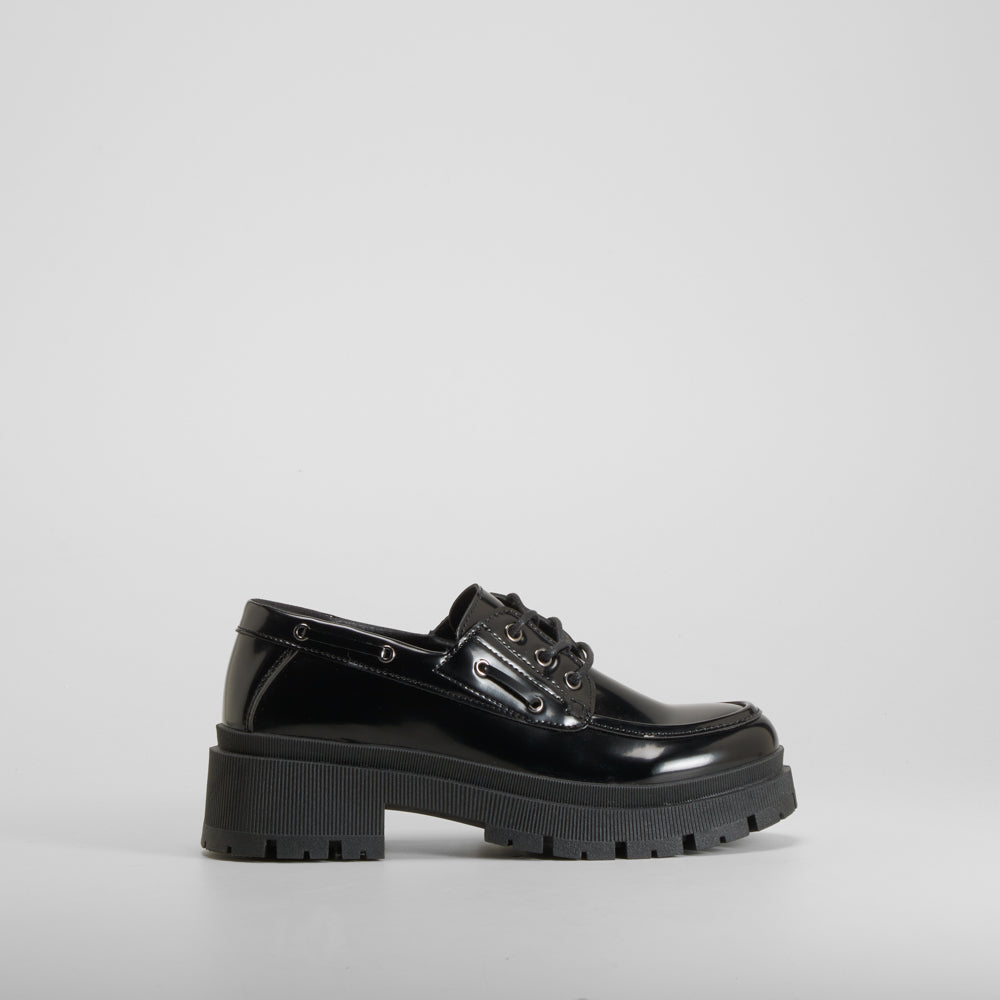 Zapato náutico chunky negro NYC