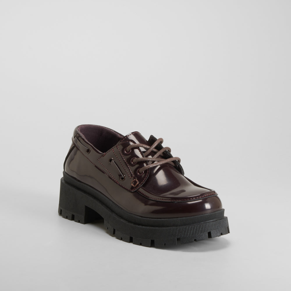 Zapato náutico chunky burdeos NYC