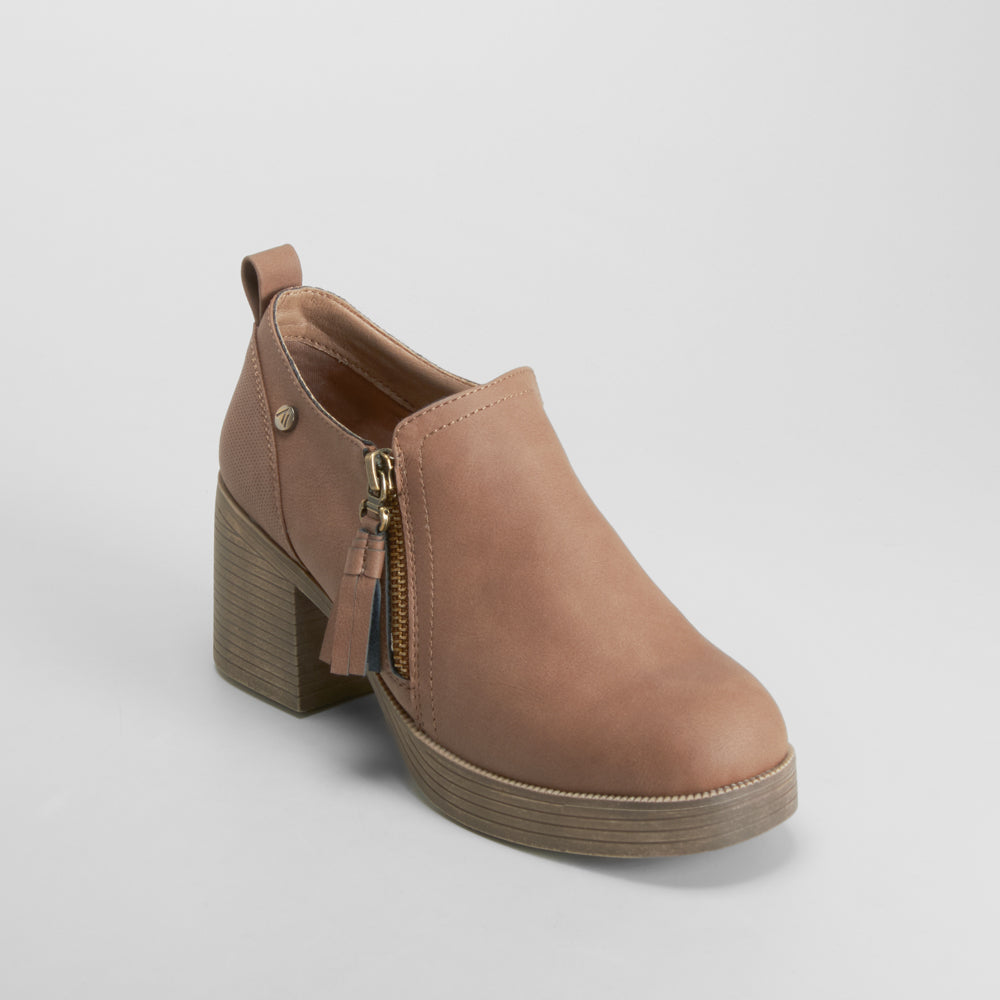 Zapato tacón marrón cremallera SENDA ROAD