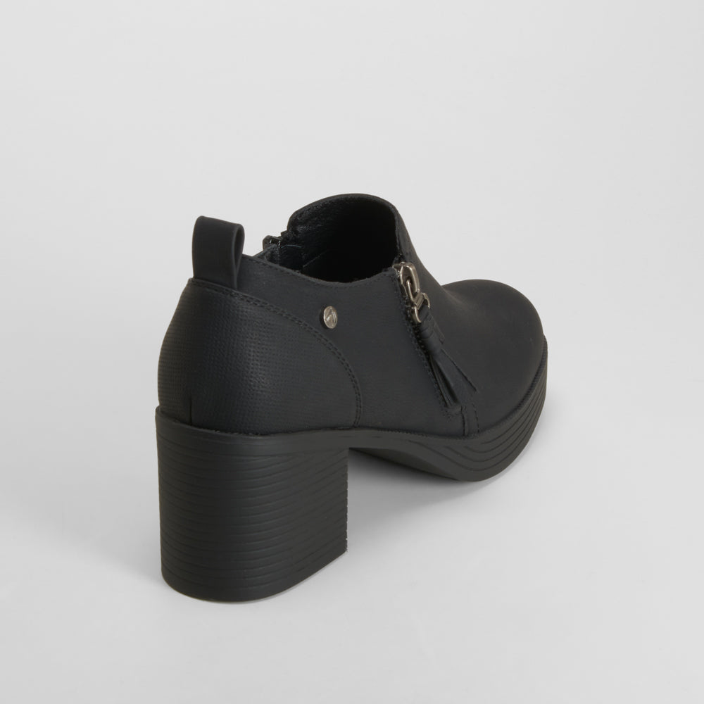 Zapato tacón negra cremallera SENDA ROAD