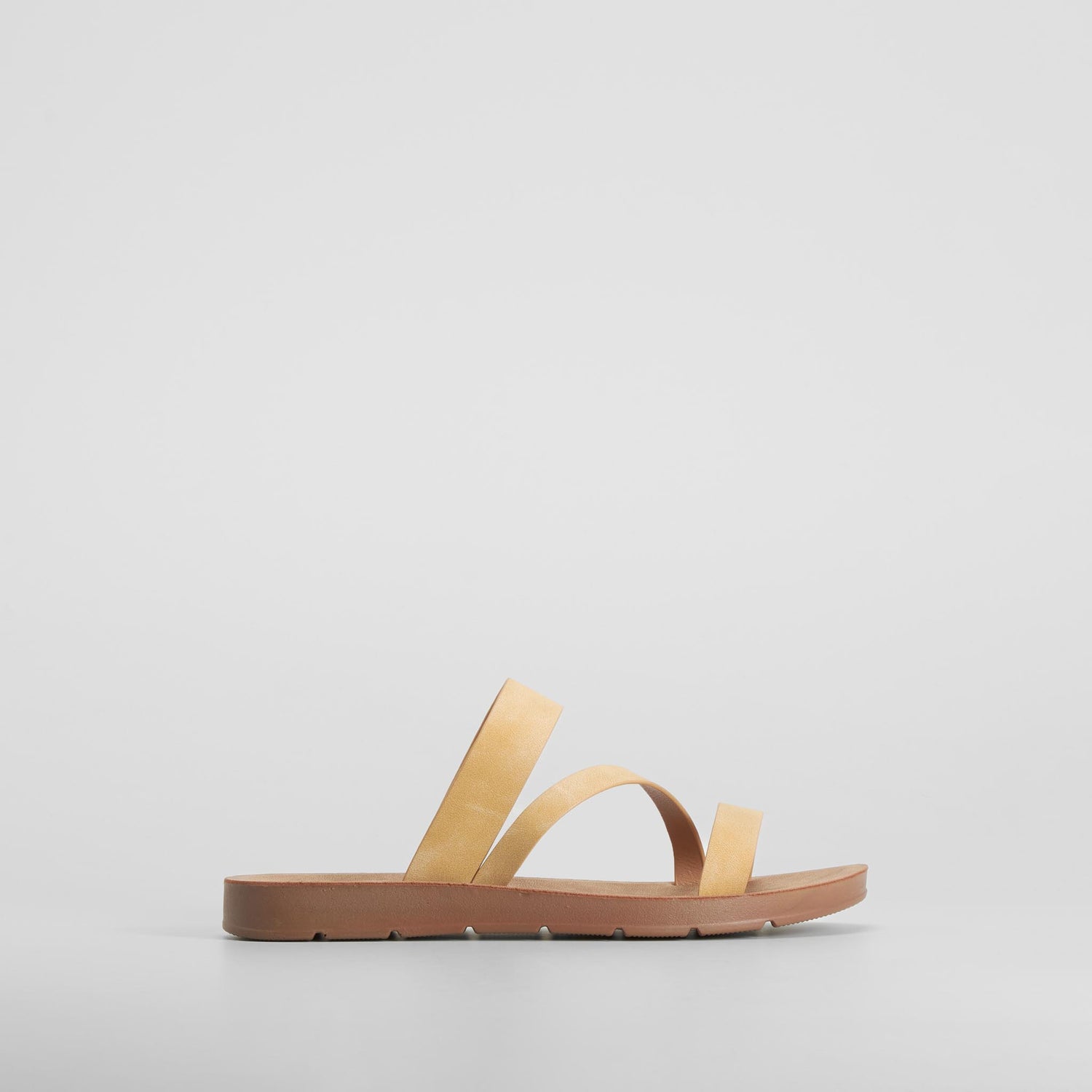 Sandalia plana tiras cruzadas beige SENDA ROAD