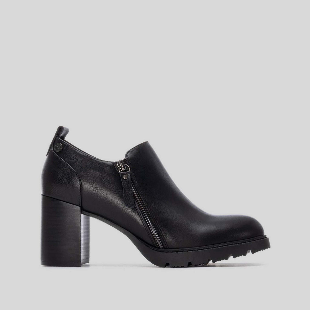 Zapato tacón alto cremallera negro XTI