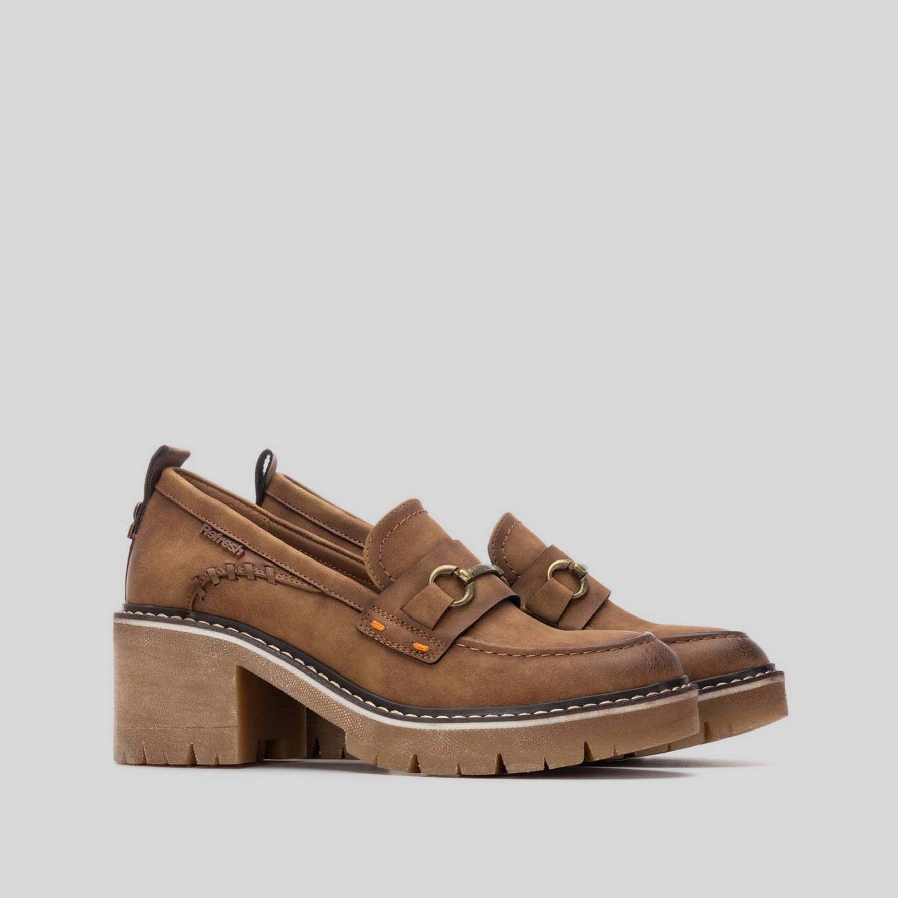 Mocasín tacón ancho marrón REFRESH